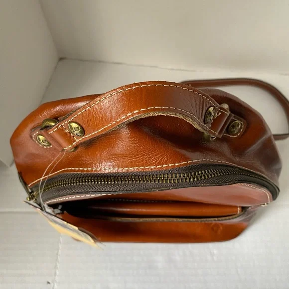 Patricia Nash Backpack Montioni Tan New Backpacks display picture 3